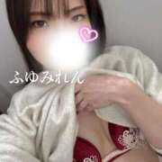 ヒメ日記 2025/12/18 18:59 投稿 冬美　れん OLピンクコレクション