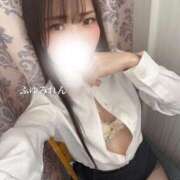 ヒメ日記 2026/01/10 18:12 投稿 冬美　れん OLピンクコレクション