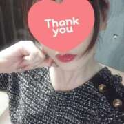 ヒメ日記 2024/12/28 13:46 投稿 小嶋りほ 華椿