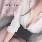 ヒメ日記 2025/11/01 12:53 投稿 神崎　ゆりあ OLピンクコレクション