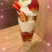 ねこ ねこです🐈 池袋あられ