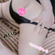 若月　みいな 🍑💓💭 スタイリッシュ秘書