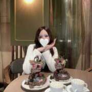 白浜まどか 今日はゆっくり☕🤍 BLENDA V.I.P東京店