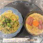 みん みんです🍎 池袋あられ