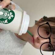 ヒメ日記 2025/10/09 12:02 投稿 桜田もも 全裸美女からのカゲキな誘惑