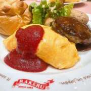 ヒメ日記 2024/12/23 07:12 投稿 なお 白いぽっちゃりさん