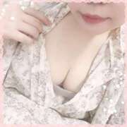 ヒメ日記 2025/07/25 18:52 投稿 なお 白いぽっちゃりさん