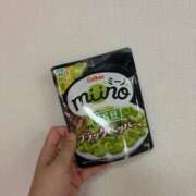いろは 最近超ハマってるお菓子🫛 SUZUME