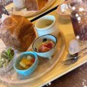 ヒメ日記 2025/03/18 15:08 投稿 たま 池袋あられ