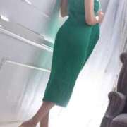 ヒメ日記 2025/10/16 20:43 投稿 新居 陽菜子 白夜