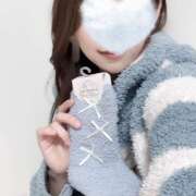 知花 🧦🩵 HERMINE-エルミネ-