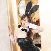 知花 🐰🤍 HERMINE-エルミネ-