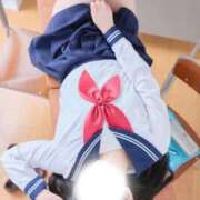 三上　るり 🩶新年度、だね🩶 妄想する女学生たち 梅田校