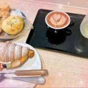 みわ みわです🐱 池袋あられ