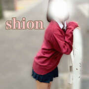 ヒメ日記 2025/11/02 21:03 投稿 しおん かりんと赤坂