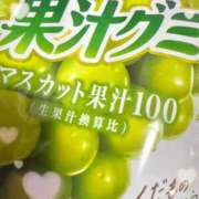 ぴこ 溶けちゃいそう🌟 池袋あられ