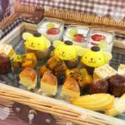 きゃら きゃらです！♪ 池袋あられ