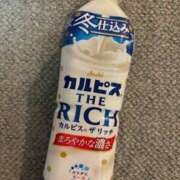 ヒメ日記 2024/12/28 23:37 投稿 こむぎ 黒い金魚（札幌）