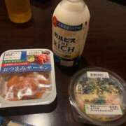 ヒメ日記 2025/10/06 00:00 投稿 こむぎ 黒い金魚（札幌）