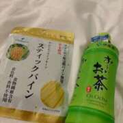 ヒメ日記 2025/10/17 02:20 投稿 こむぎ 黒い金魚（札幌）