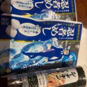 ヒメ日記 2026/07/29 01:20 投稿 こむぎ 黒い金魚（札幌）