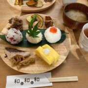 南奈（みな） よろしくお願いいたします💐 PLUS難波店