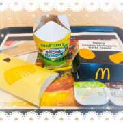 まゆゆ まゆゆです🎀 池袋あられ