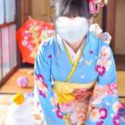 ヒメ日記 2026/01/01 13:04 投稿 花翠ここね ルーブル