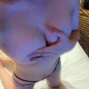 えみ☆経験浅めパイ〇ン娘 会える？今すぐでもいいよ？💖 じゃむじゃむ長野店