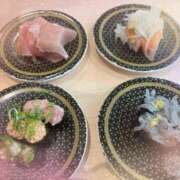 みつき みつきです！💫 池袋あられ