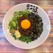 すい すい💙 池袋あられ