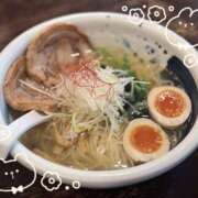 すい すい💙 池袋あられ