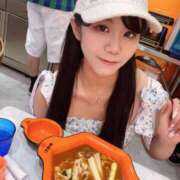 【りか】キスで濡れちゃう女子大生 性欲しかない😚🔞 コーチと私と、ビート板･･･