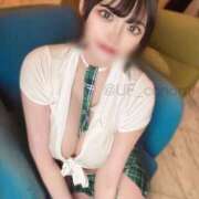 星崎このみ もう寝ちゃうの？😗 五反田ウルトラファンタジー