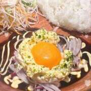 まりね 食欲の秋❣️ 池袋あられ