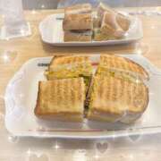 かのん かのんです！🎹 池袋あられ