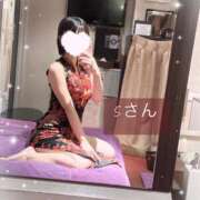 ヒメ日記 2024/12/16 01:14 投稿 岡崎ふみか【割引対象外】 elumo(エルモ)