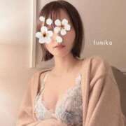 ヒメ日記 2026/05/28 12:09 投稿 岡崎ふみか【割引対象外】 elumo(エルモ)