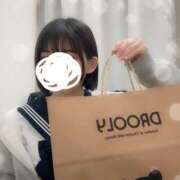 ヒメ日記 2025/01/11 21:30 投稿 めお 学校帰りの妹に手コキしてもらった件 梅田