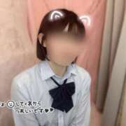 ヒメ日記 2025/11/28 10:10 投稿 めお 学校帰りの妹に手コキしてもらった件 梅田