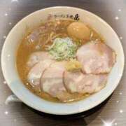 るきあ るきあです💕 池袋あられ