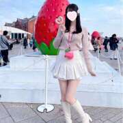 ヒメ日記 2026/02/27 01:04 投稿 さくらこ『No.1最強伝説? 愛嬌抜群！現役大学生で唯一無二の色白天然美少女』 錦糸町派遣型JKリフレガチあい