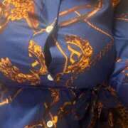 ヒメ日記 2025/11/17 16:28 投稿 すみれ 花夫人