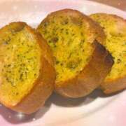 らる らるです💗 池袋あられ