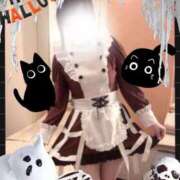 いの 今日も1日𖤐 ̖́-‬  あとりえ(ATELIER)