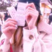 えれな あけましておめでとうございます🩷 シークレットサービス