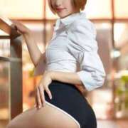 ヒメ日記 2025/10/01 01:15 投稿 萩野 あまね RANUNCULUS(ラナンキュラス)