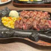 ヒメ日記 2025/10/15 18:15 投稿 萩野 あまね RANUNCULUS(ラナンキュラス)