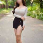 ヒメ日記 2025/08/12 11:25 投稿 久野 あやか RANUNCULUS(ラナンキュラス)