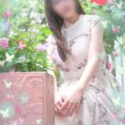 ヒメ日記 2025/05/09 13:35 投稿 海野 なぎさ RANUNCULUS(ラナンキュラス)